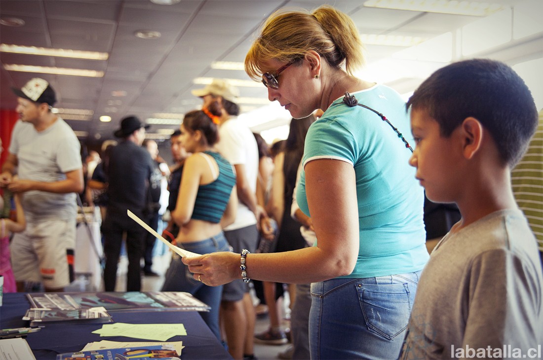 También estaba IPEC, Instituto Psicológico para Estudios de la Conciencia, donde muchas personas se mostraron interesadas por su diplomado de Hipnoterapia e Hipnosis Regresiva. Pueden averiguar más sobre este diplomado en: www.institutoipec.cl